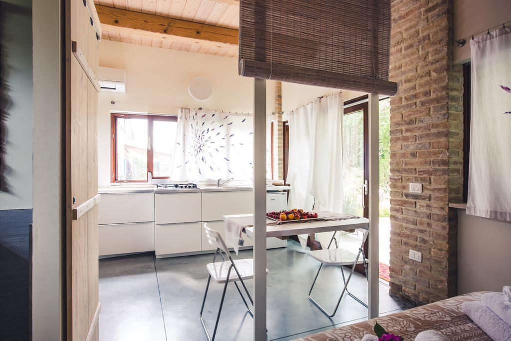 B&B I Fiori Della Cava Pesaro Zewnętrze zdjęcie
